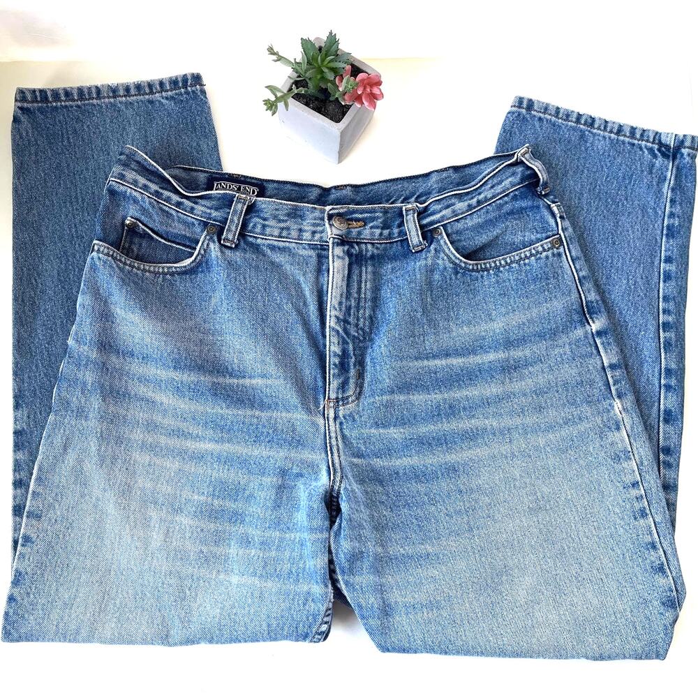 LAND'S END High Rise Straight  Womens Jeans Size 14P Medium Wash Mom Jean